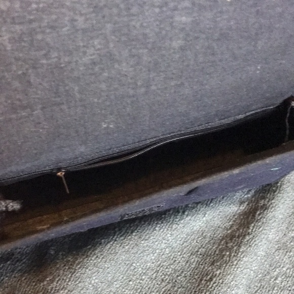 Aztec pattern Hard clutch purse - Picture 2 of 8